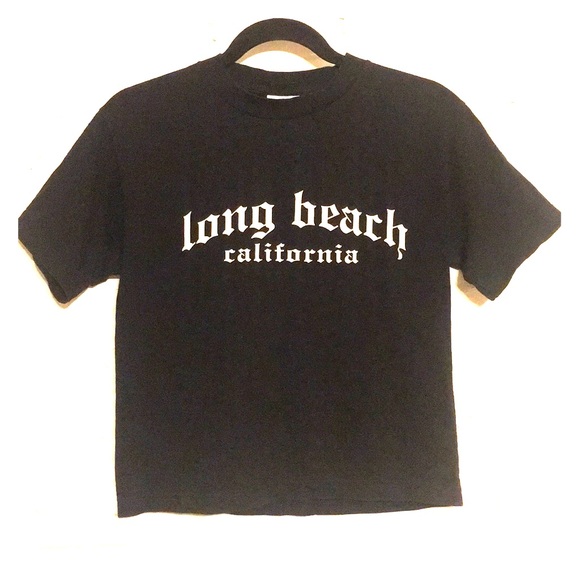 Tops - Long Beach California crop style black/white t-shirt